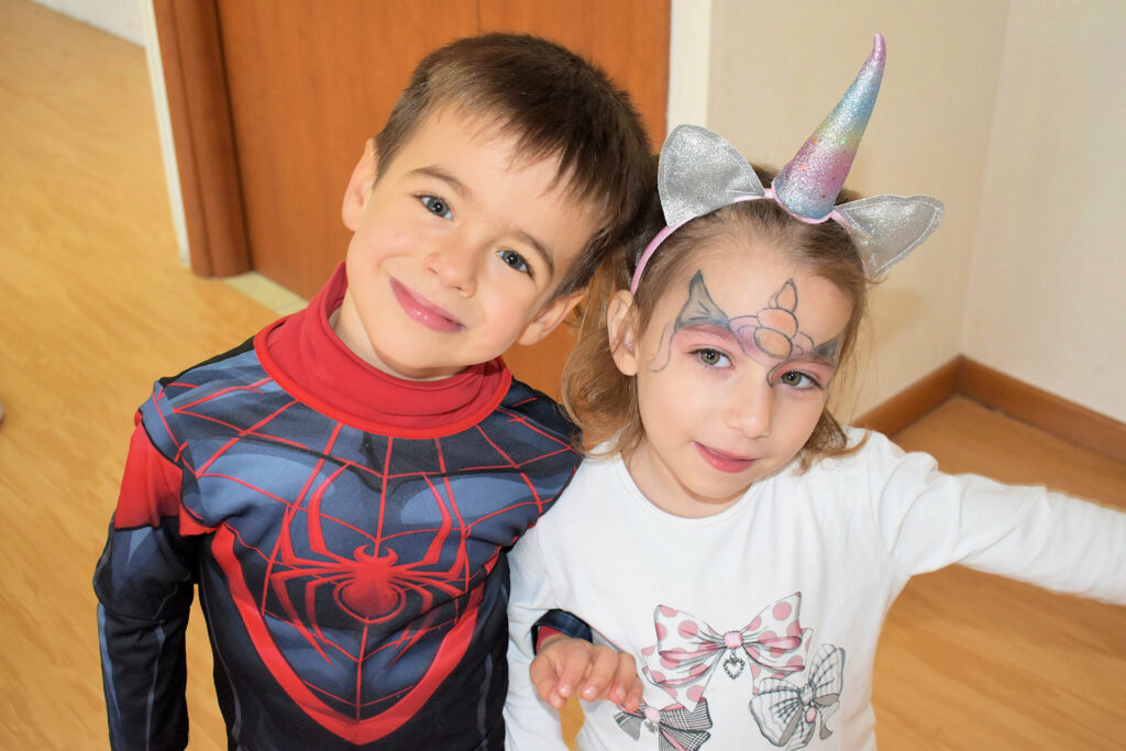 festa di carnevale le maschere per i bimbi